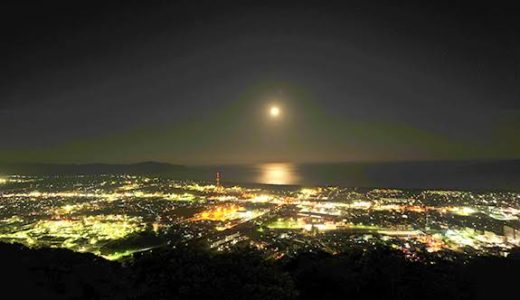 愛宕山で最高の夜景を楽しもう。宮崎県延岡市の絶景